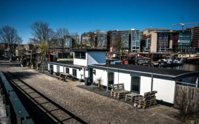 Houseboat Amsterdam